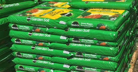 All Purpose Potting Soil Mix for Indoor or Outdoor Use for Fruits, Flowers, Vegetables and Herbs. . Bagged soil lowes